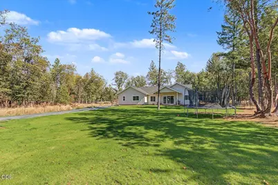 1077 Ellison Loop, Merlin, OR 97532 - Photo 37