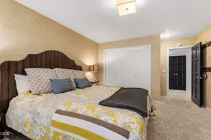20606 Coventry Cir, Bend, OR 97702 - Photo 57