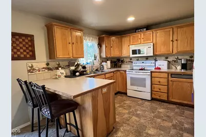 3348 NE Hoona Drive, Bend, OR 97701 - Photo 11