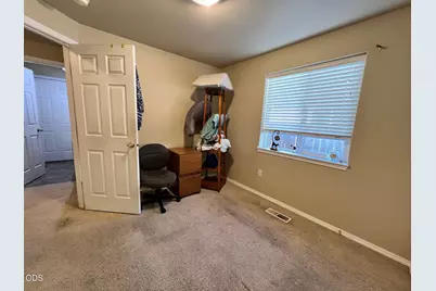 3348 NE Hoona Drive, Bend, OR 97701 - Photo 19