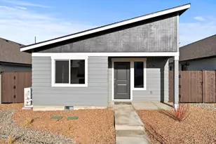 4020 SW Pumice Ave, Redmond, OR 97756 - Photo 1