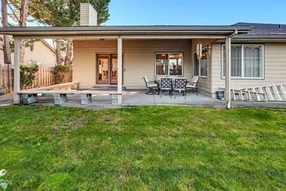 668 Vincent Avenue, Central Point, OR 97502 - Photo 13