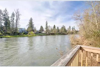 335 Beechwood Drive, Grants Pass, OR 97526 - Photo 31