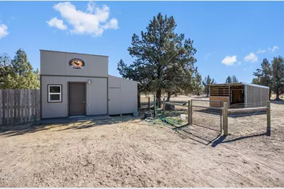 5655 SW Deer Road, Terrebonne, OR 97760 - Photo 23