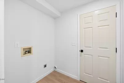 1141 N Modoc Avenue, Medford, OR 97504 - Photo 31