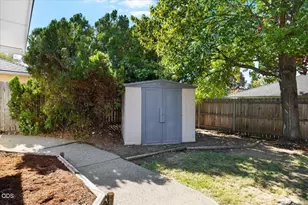 1141 N Modoc Ave, Medford, OR 97504 - Photo 35
