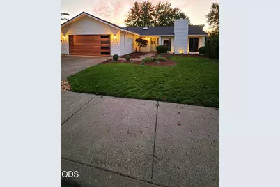 1141 N Modoc Avenue, Medford, OR 97504 - Photo 3