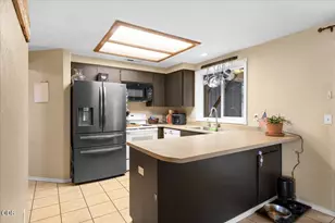 1198 Glengrove Ave, Central Point, OR 97502 - Photo 7