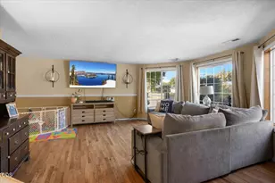 1198 Glengrove Ave, Central Point, OR 97502 - Photo 5