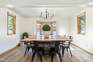 305 W Washington Ave, Sisters, OR 97759 - Photo 13