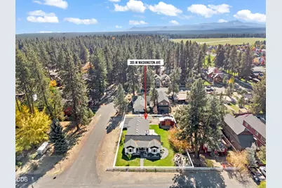 305 W Washington Avenue, Sisters, OR 97759 - Photo 33