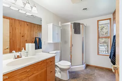 305 W Washington Avenue, Sisters, OR 97759 - Photo 19