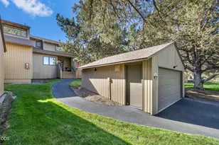 6920 Robin Ct, Redmond, OR 97756 - Photo 1