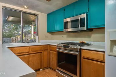 583 Snowy Butte Lane, Central Point, OR 97502 - Photo 11