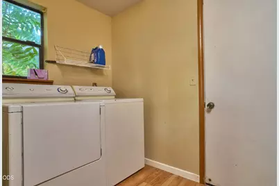 583 Snowy Butte Lane, Central Point, OR 97502 - Photo 17