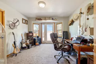 7208 N E Ochoco Hwy, Prineville, OR 97754 - Photo 23
