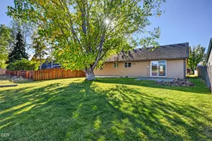 1856 NE 8th St, Redmond, OR 97756 - Photo 19