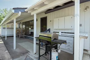 2747 Jessica Cir, Medford, OR 97504 - Photo 41