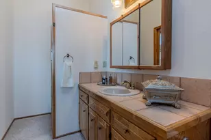 2747 Jessica Cir, Medford, OR 97504 - Photo 27