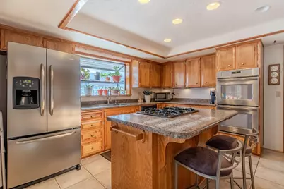 2747 Jessica Circle, Medford, OR 97504 - Photo 13