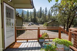550 Earhart Rd, Rogue River, OR 97537 - Photo 5