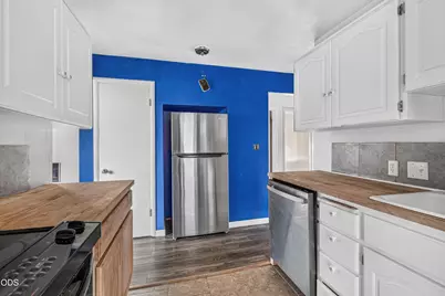 1020 Oak Street, Central Point, OR 97502 - Photo 7