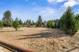 5786 Riverbanks Rd, Grants Pass, OR 97527 - Photo 35