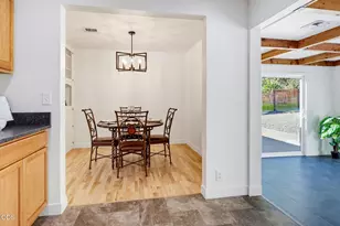 1617 Stratford Ave, Medford, OR 97504 - Photo 23