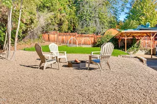 1617 Stratford Ave, Medford, OR 97504 - Photo 37