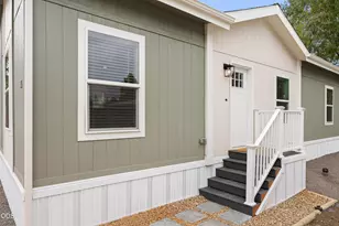 5063 S Hwy 97, Redmond, OR 97756 - Photo 3