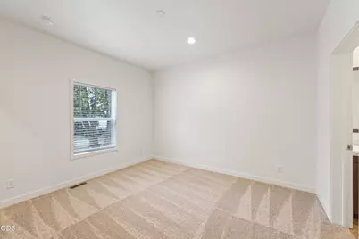 5063 S Highway 97 #13, Redmond, OR 97756 - Photo 15