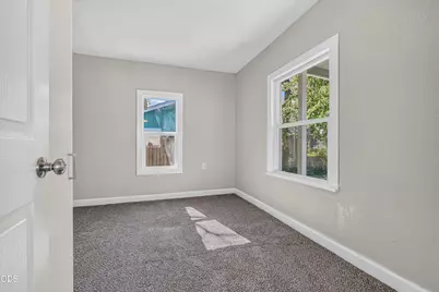 714 Narregan Street, Medford, OR 97501 - Photo 19