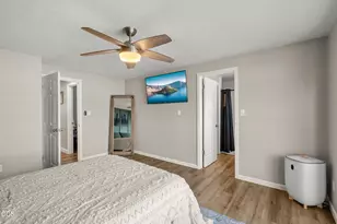 1011 Hermosa Dr, Central Point, OR 97502 - Photo 15