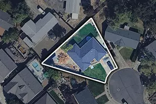1011 Hermosa Dr, Central Point, OR 97502 - Photo 43