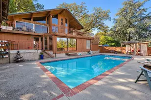 2020 Ridge Way, Medford, OR 97504 - Photo 1
