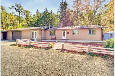 835 Greenview Drive, Cave Junction, OR 97523 - Photo 1