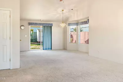 2300 Savannah Drive, Central Point, OR 97502 - Photo 9