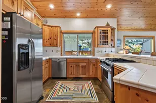 20118 Crystal Mountain Ln, Bend, OR 97702 - Photo 15
