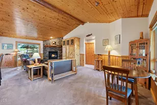 20118 Crystal Mountain Ln, Bend, OR 97702 - Photo 9