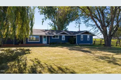 11288 SW Highway 126, Powell Butte, OR 97753 - Photo 1