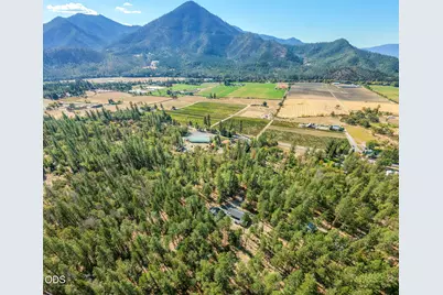 995 Upper Applegate Road, Jacksonville, OR 97530 - Photo 35