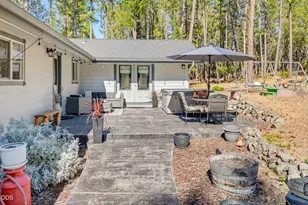 995 Upper Applegate Rd, Jacksonville, OR 97530 - Photo 19