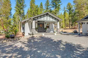 995 Upper Applegate Rd, Jacksonville, OR 97530 - Photo 11