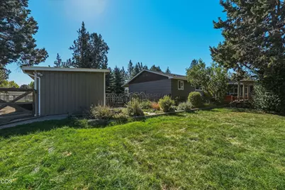 20594 Jefferson Court, Bend, OR 97703 - Photo 39
