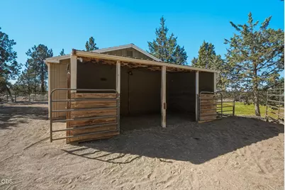 20594 Jefferson Court, Bend, OR 97703 - Photo 55