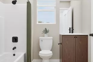 20402 SE Backcountry Ct, Bend, OR 97702 - Photo 5