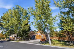 61325 Victory Loop, Bend, OR 97702 - Photo 47