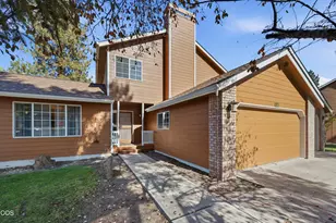 61325 Victory Loop, Bend, OR 97702 - Photo 1