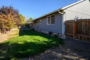 401 E Metolius St, Culver, OR 97734 - Photo 27