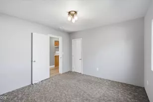 1908 Cunningham Ave, Medford, OR 97501 - Photo 15